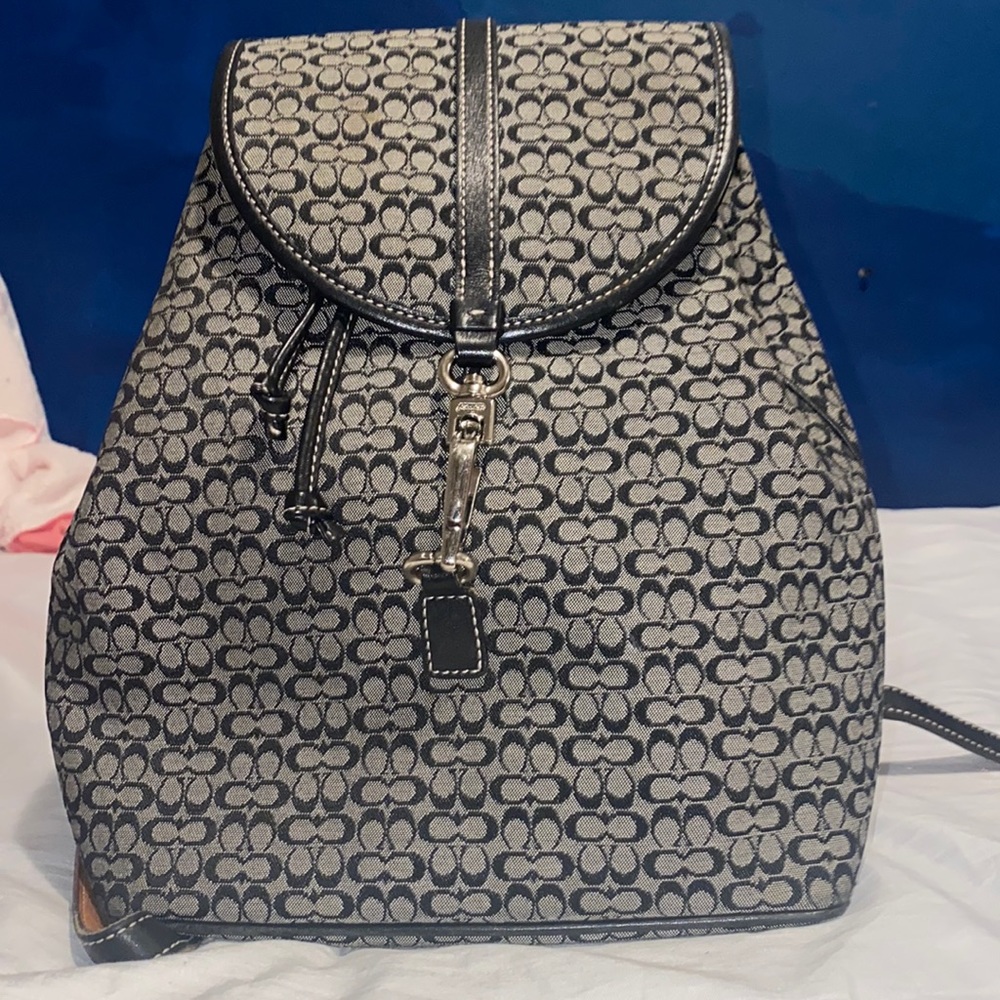 COACH MINI  LEATHER  BACKPACK